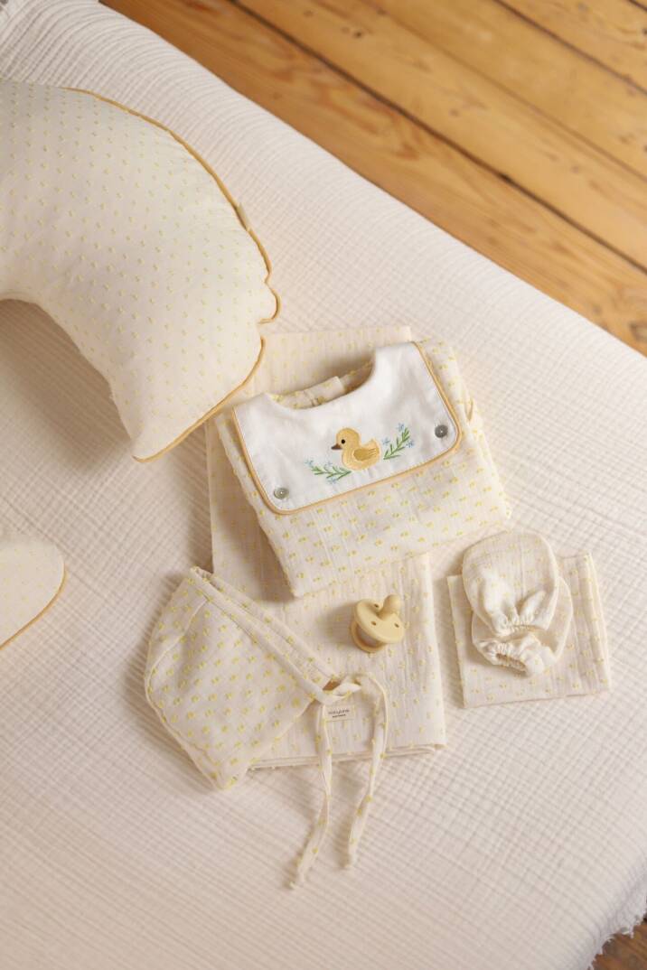 Petit Yellow Hastane Çıkışı 5 Parça - 1
